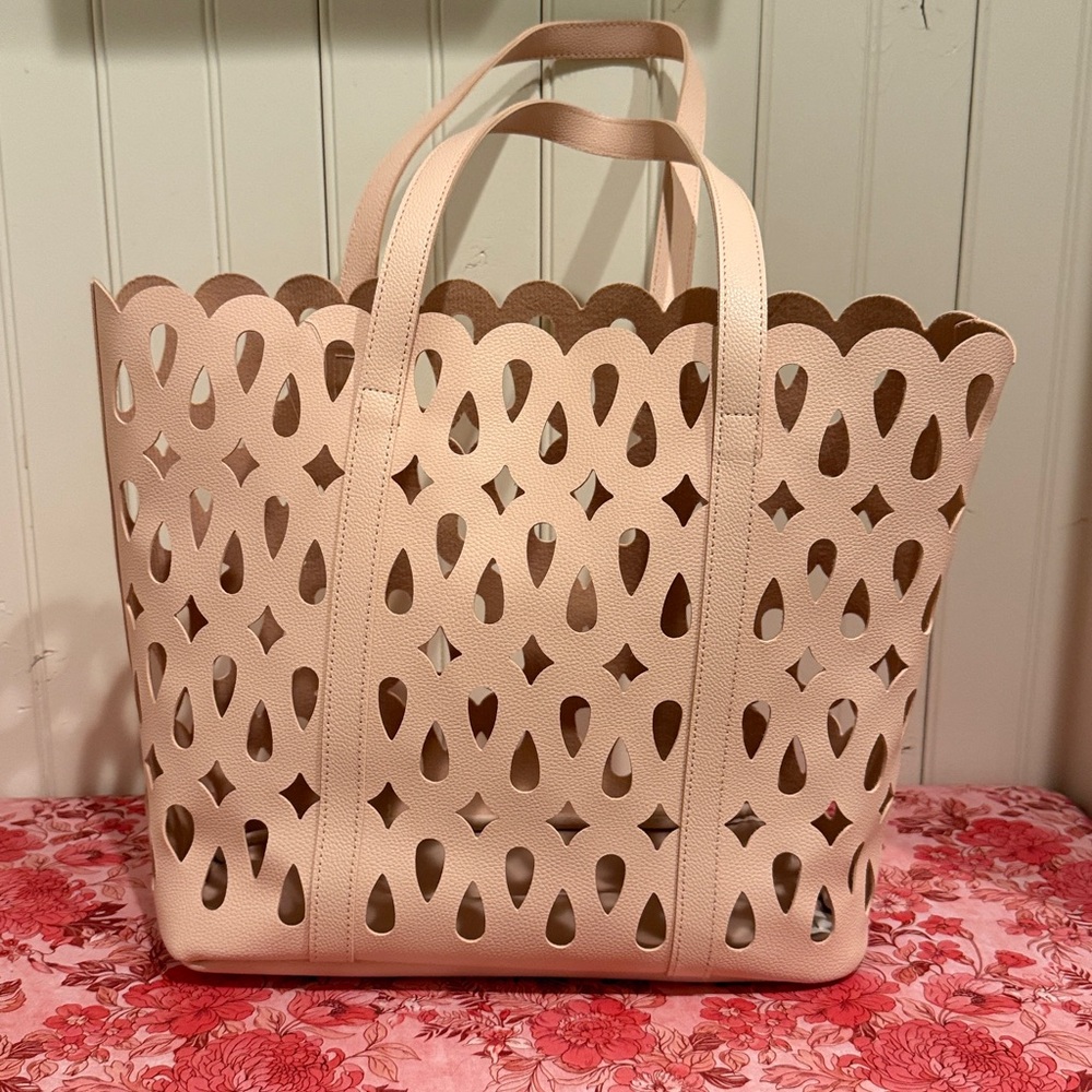 NWOT darling, blush, pink perforated tote bag - Picture 2 of 4